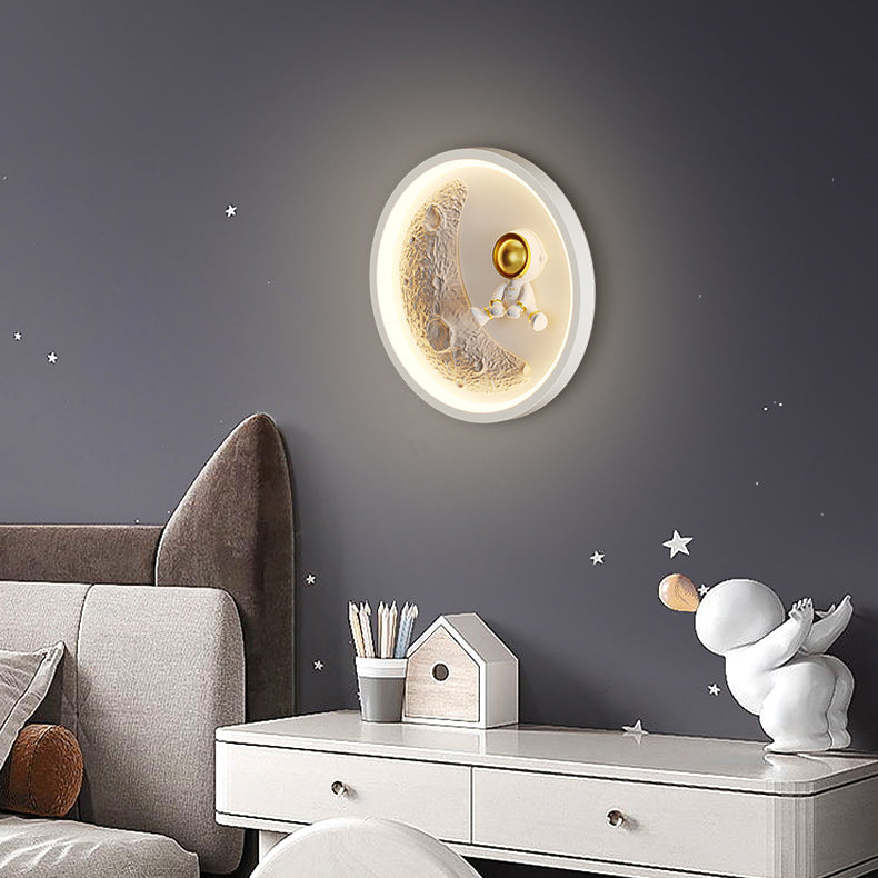 Contemporary Nordic Iron Acrylic Resin Kids Moon Astronaut Round Cloud Heart LED Wall Sconce Lamp For Bedside