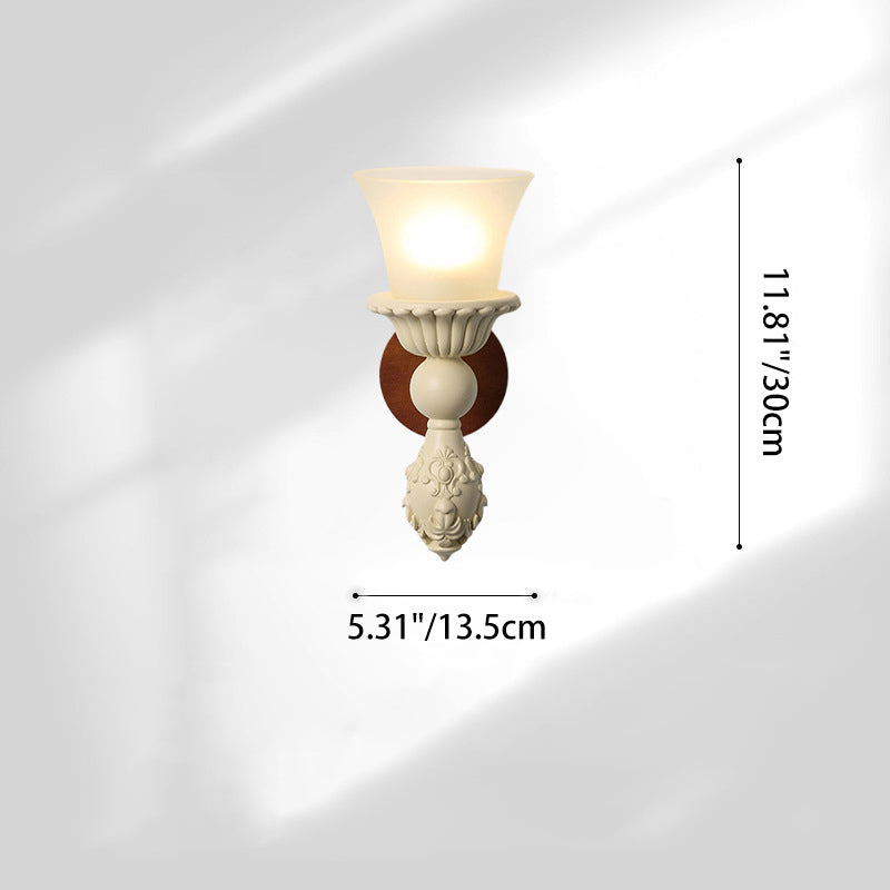 مصباح حائطي فرنسي تقليدي مصنوع من الراتنج والخشب والزجاج مزود بجرس شمعة، مزود بمصباح واحد، مناسب لجانب السرير