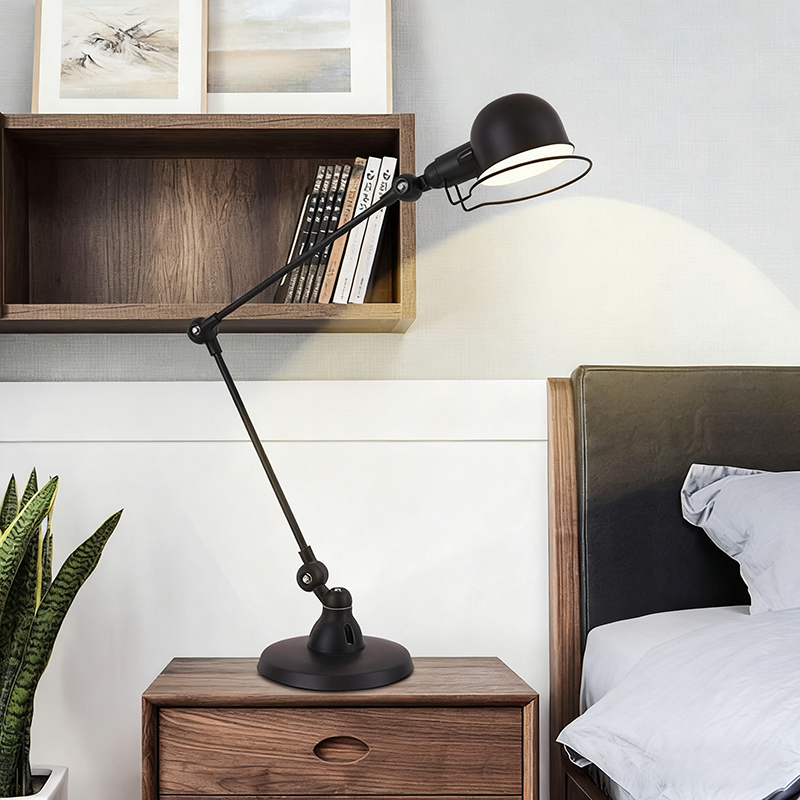Vintage Industrial Iron Mechanical Long Arm 1-Light Table Lamp