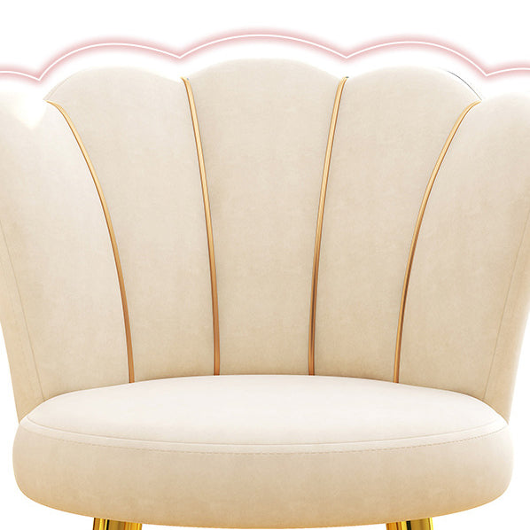 Contemporary Nordic Velvet Upholstered Vanity Stool Scallop-shaped Backrest For Bedroom
