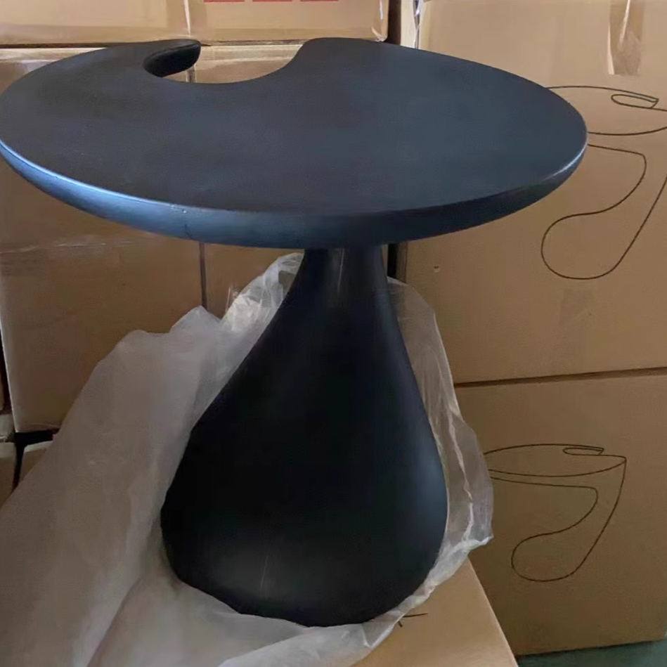 Contemporary Creative Plastic Dolphin-Curve Side Table With Anti-Slip Pads For Living Room & Bedroom