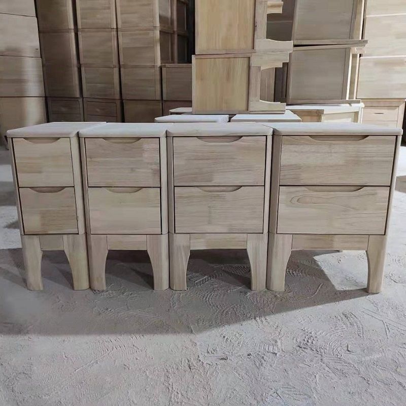 Contemporary Scandinavian Rectangular Solid Wood Nightstand 3-Drawer For Bedroom