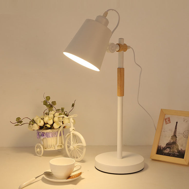Modern Minimalist Solid Color Wood Hardware 1-Light Table Lamp
