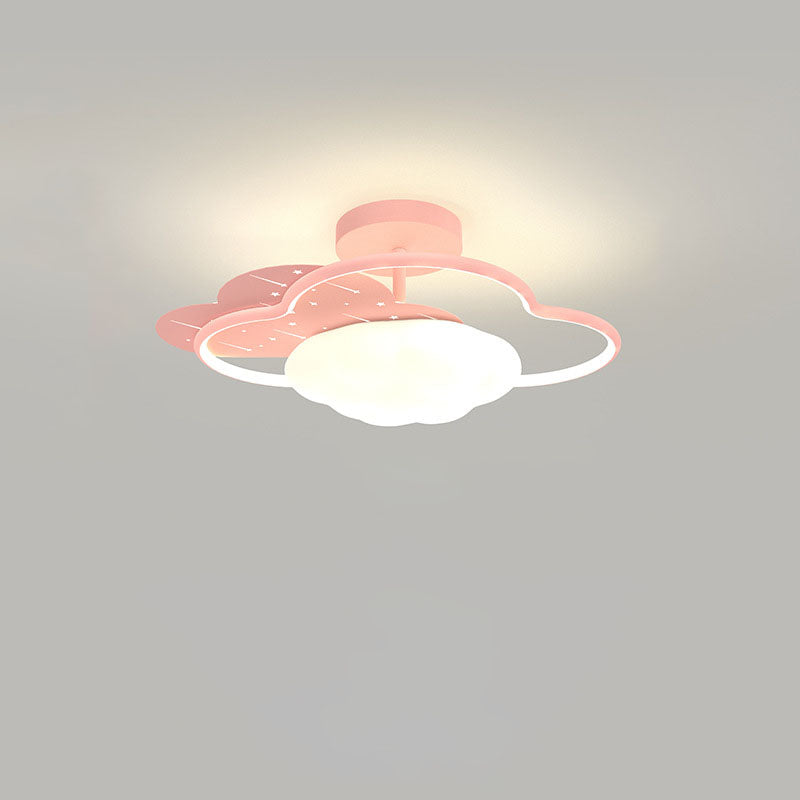 مصباح سقف LED شبه مسطح من الحديد الأكريليكي بتصميم غيوم كريمية حديثة