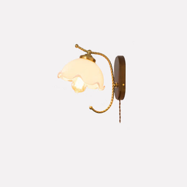 French Vintage Cream Glass Petal 1-Light Wall Sconce Lamp