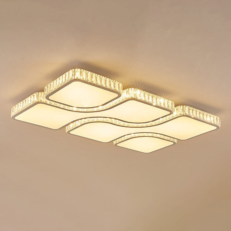 مصباح LED معدني مستطيل الشكل فاخر باللون الذهبي بتصميم عصري