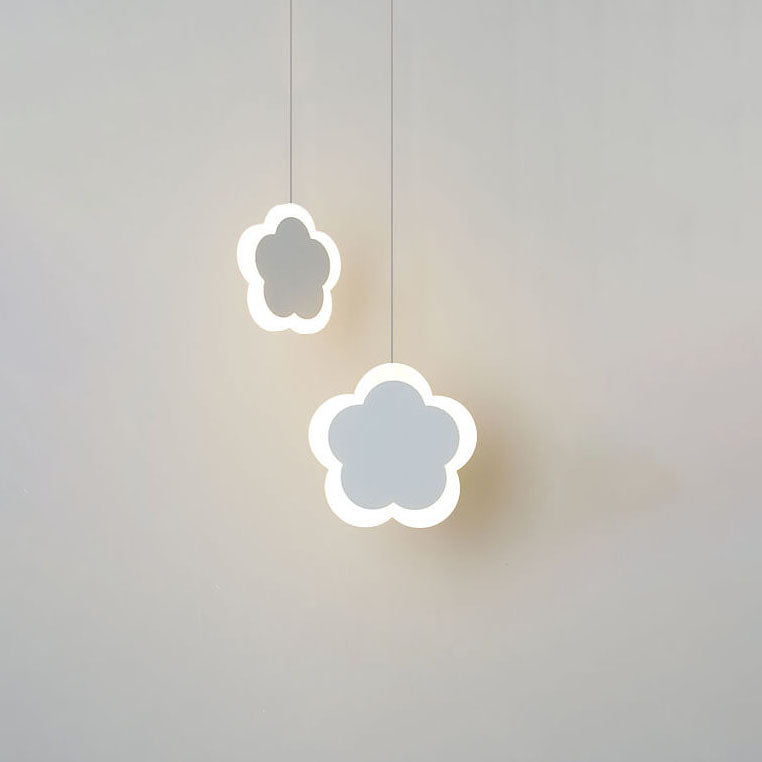 モダンミニマリストハートバタフライフラワーアクリルLEDシャンデリア