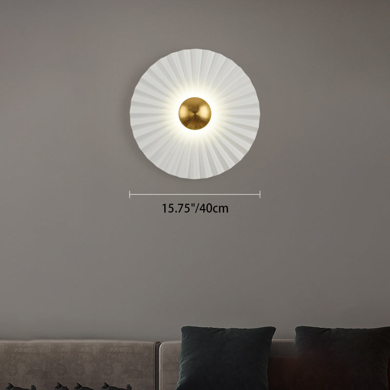 Contemporary Creative Round Scallop Hardware LED Wall Sconce Lamp For Living Room