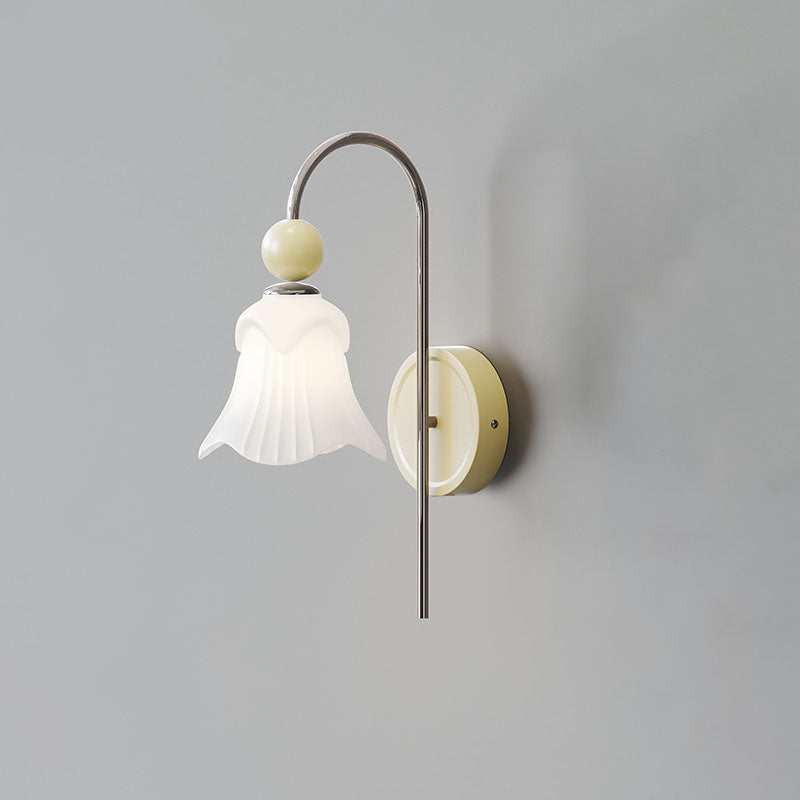 Traditional French Flower Round Ball Iron Glass 1-Light Wall Sconce Lamp For Bedroom