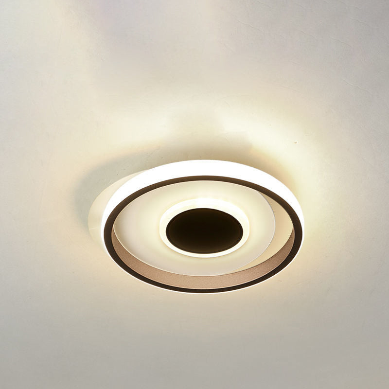 مصباح سقف LED معدني هندسي معاصر من الحديد بتصميم اسكندنافي، يُثبّت في الردهة