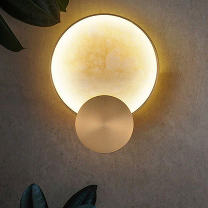 مصباح حائط LED دائري من الرخام والحديد بتصميم عصري بسيط لغرفة المعيشة 