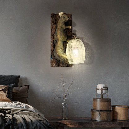 Nordic Vintage Resin Squirrel Glass 1-Light Wall Sconce Lamp