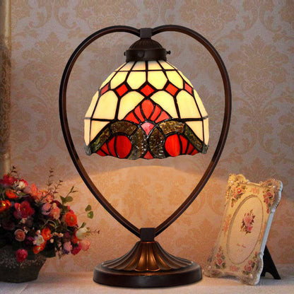 Traditional Tiffany Heart Zinc Alloy Stained Glass 1-Light Table Lamp For Bedroom