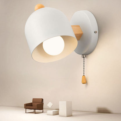 مصباح حائطي بسيط من Nordic Dome Shadow مزود بحبل سحب خشبي وضوء واحد 