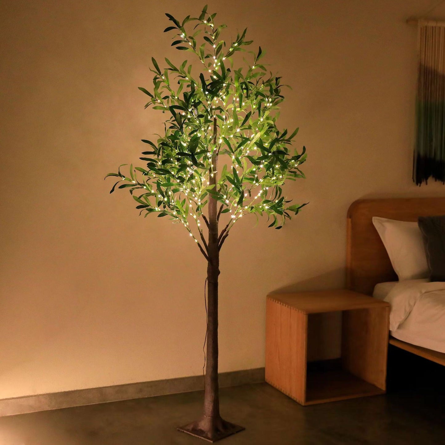 Modern Creative Olive Leaf LED Simulation Plants Decorative Light