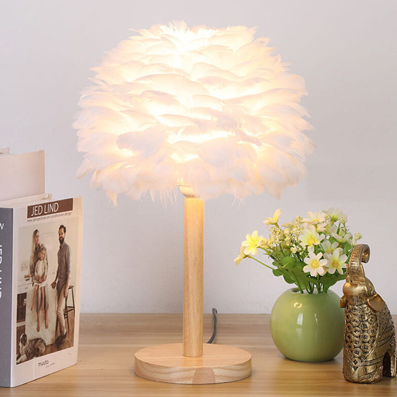 Modern Creative Feather Decorative Solid Wood 1-Light Table Lamp