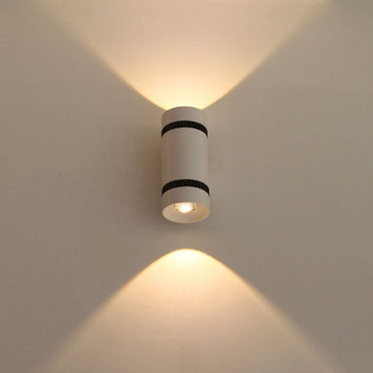 مصباح حائط LED أسطواني من الألومنيوم بتصميم عصري بسيط لغرفة المعيشة 