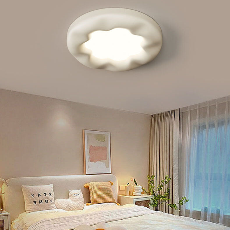 Modern Cream Flower Design Resin Acrylic LED Flush Mount Ceiling Light