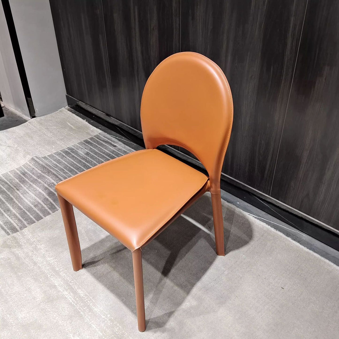 Modern Minimalist Saddle Saddle Leather Carbon Steel Sponge Square Elliptical Dining Chair Backrest For Dining Room