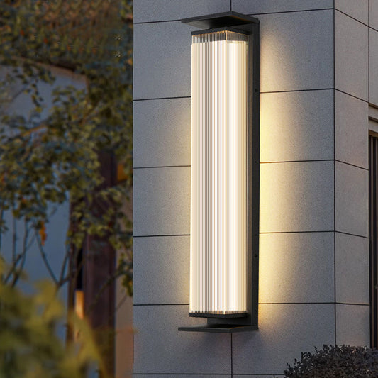 مصباح حائط LED مستطيل الشكل مصنوع من الفولاذ المقاوم للصدأ والأكريليك بتصميم عصري بسيط ومقاوم للماء للفناء الخارجي