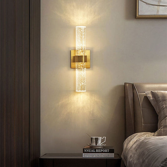 مصباح حائط LED عمودي من الكريستال الفاخر الحديث بجانب السرير 
