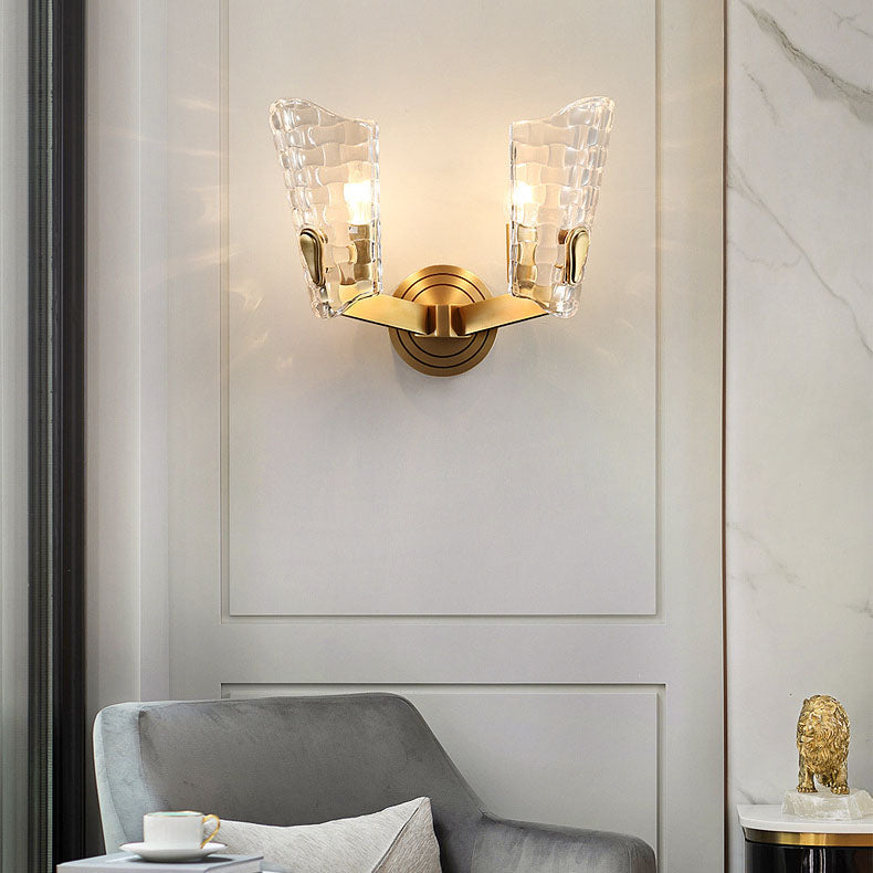 مصباح حائطي فاخر من Nordic Light مصنوع بالكامل من النحاس والزجاج بنصف ضوء 
