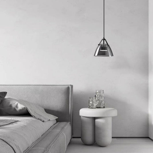 ثريا زجاجية إسكندنافية معاصرة مخروطية الشكل مزودة بإضاءة LED على شكل جزيرة لغرفة الطعام 