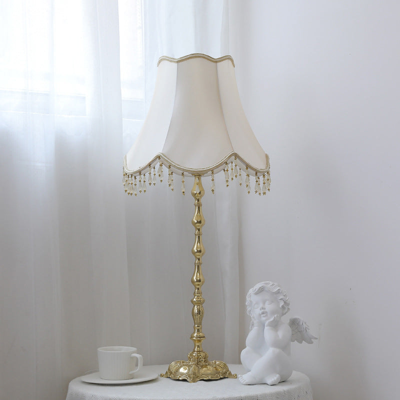 Traditional Vintage Curved Fabric Tassel Shade Antique Brass Base 1-Light Table Lamp For Home Office