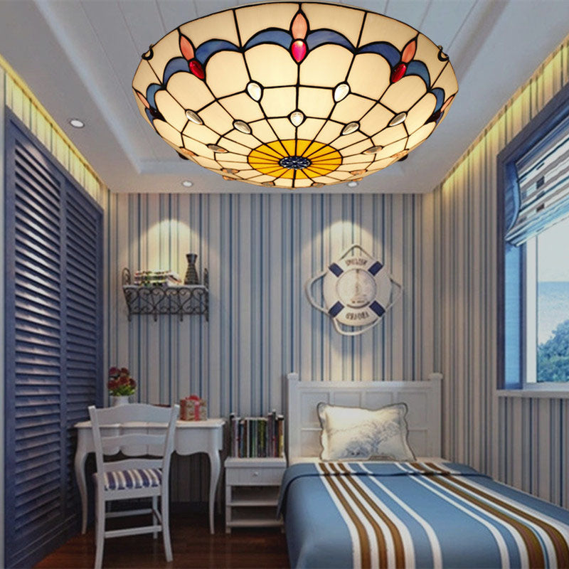Traditional Tiffany Mediterranean Round Stained Glass 3-Light Flush Mount Ceiling Light For Living Room