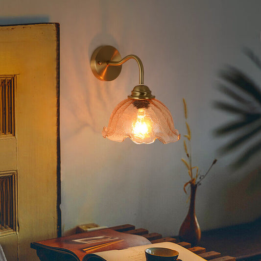 مصباح حائط حديث إبداعي على شكل زهرة من الزجاج والنحاس مزود بإضاءة واحدة 