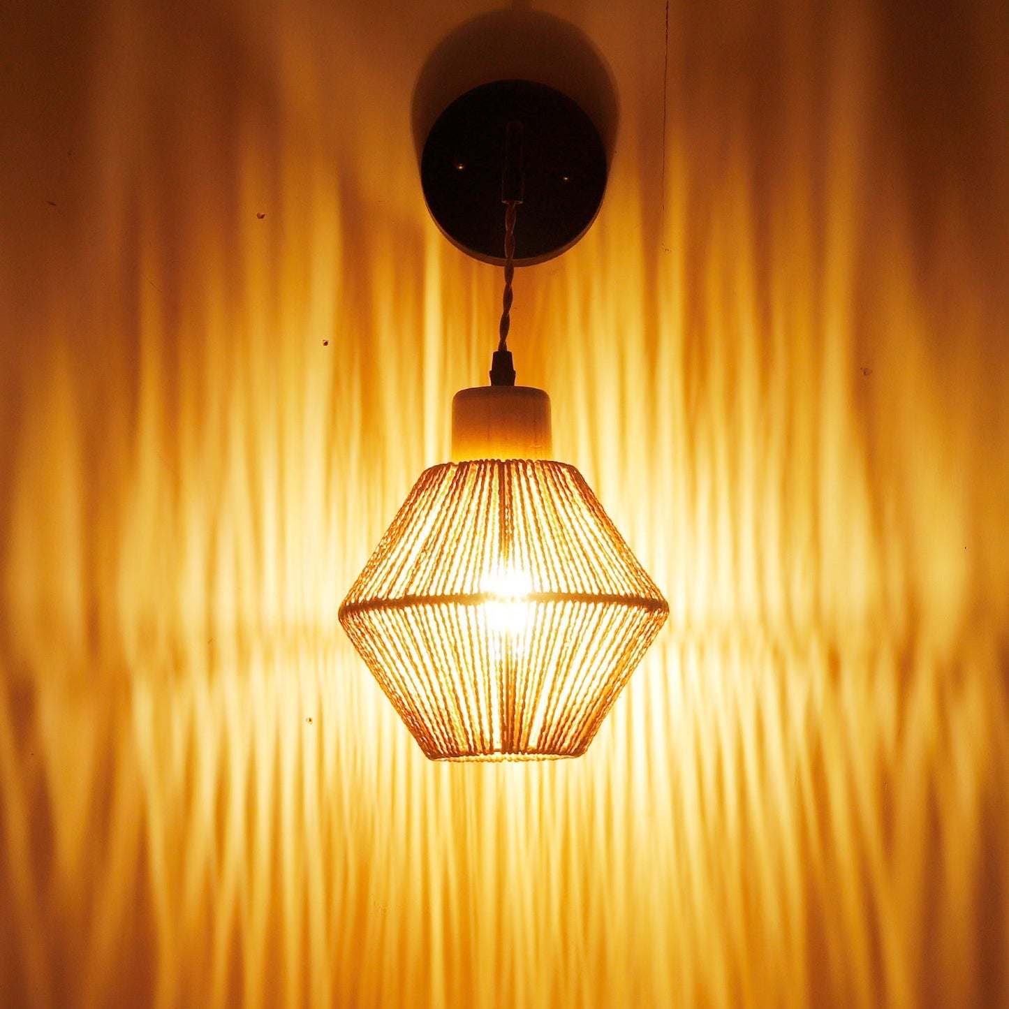 Traditional Japanese Round Wood Rattan 1-Light Wall Sconce Lamp For Living Room