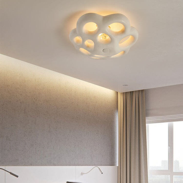 Nordic Minimalist Polystyrene Round Petal 3-Light Flush Mount Ceiling Light
