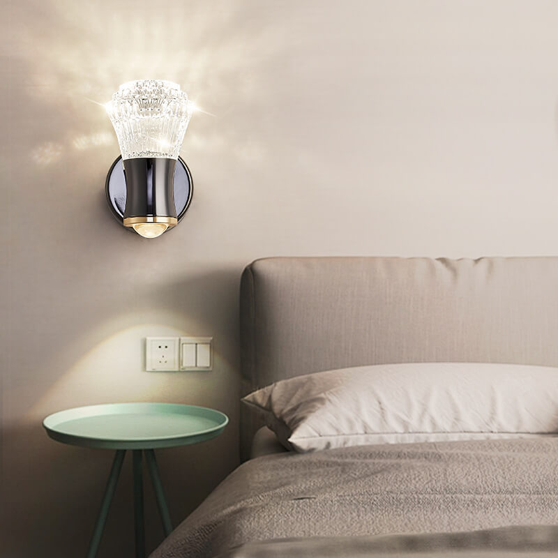 مصباح حائط LED بتصميم كرة حديدية إبداعي عصري بجانب السرير 