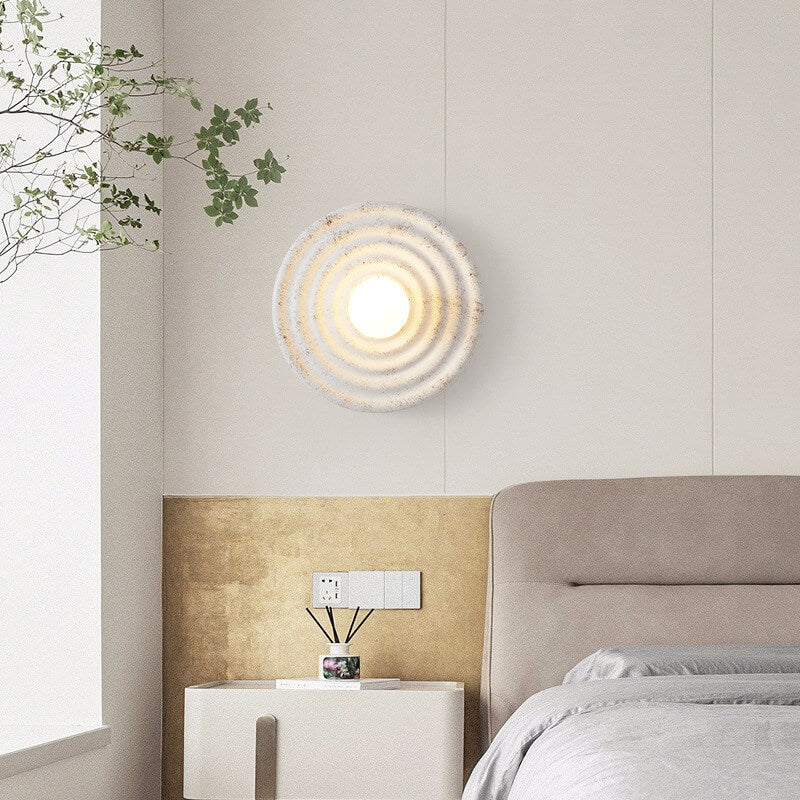 Modern Minimalist Resin Round 1-Light Wall Sconce Lamp