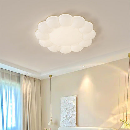 寝室用コンテンポラリー北欧クリームPEフラワーLEDフラッシュマウントシーリングライト