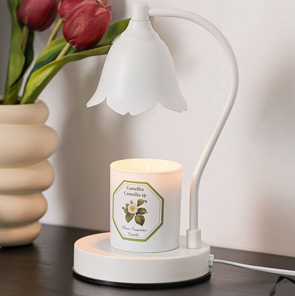 Vintage  White Petal Hardware 1-Light Melting Wax Table Lamp