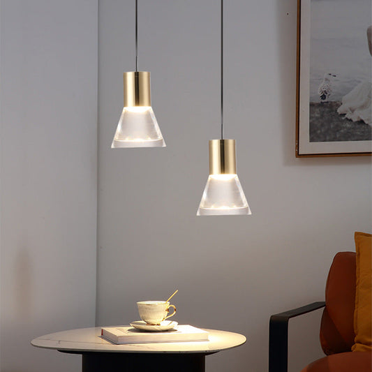 مصباح LED شبه مخروطي معاصر من النحاس والأكريليك لغرفة النوم 