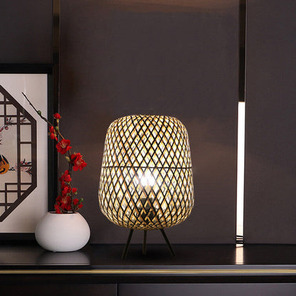 Vintage Japanese Rattan Weaving Oval Ball 1-Light Table Lamp