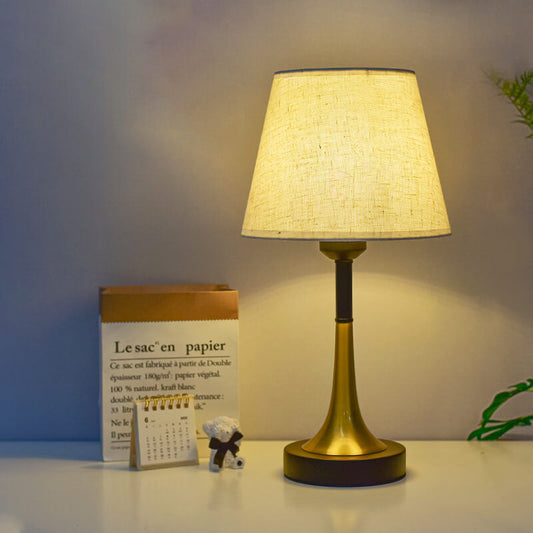 European Retro Metal Fabric USB Remote Control LED Table Lamp
