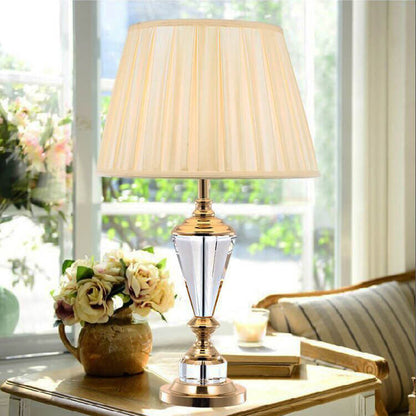European-style Simple Crystal Fabric 1-Light Table Lamp