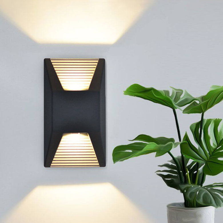 مصابيح حائط LED مقاومة للماء بتصميم هندسي عصري خارجي 