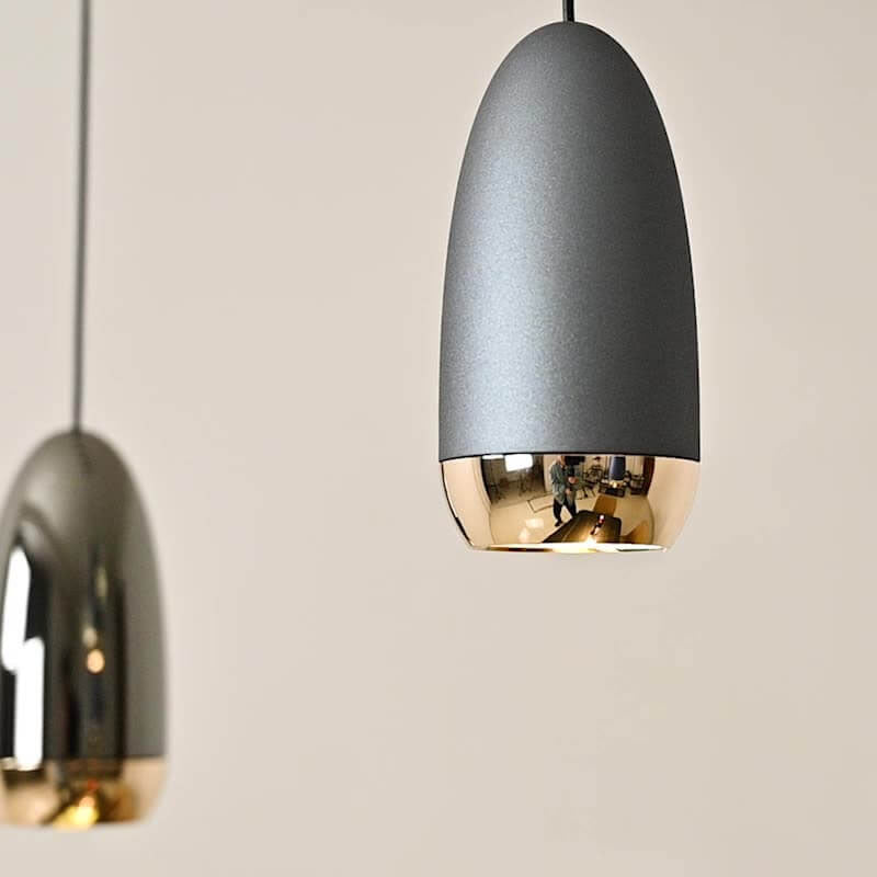 مصباح LED صناعي من الألومنيوم الإبداعي على شكل رصاصة 