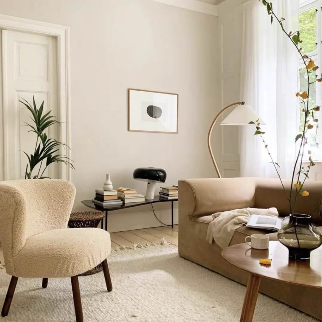 Japanese Minimalist Pleated Fabric Curved Iron 1-Light Standing Floor Lamp