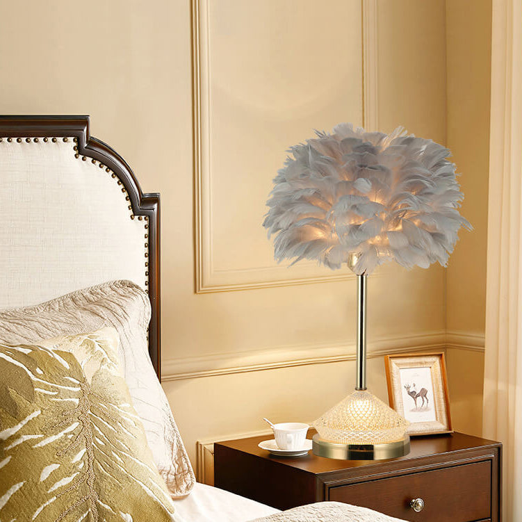 Modern Simple Feather Shade Diamond Acrylic Decorative 1-Light Table Lamp