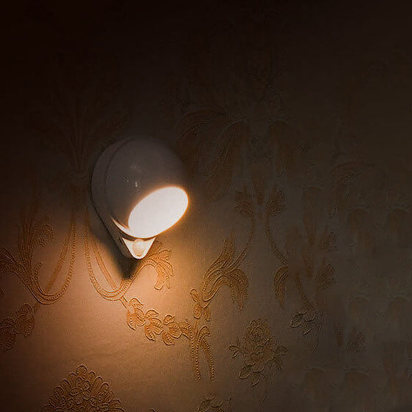 مصباح حائط ليلي مغناطيسي LED بتصميم قطرة الماء يستشعر جسم الإنسان 