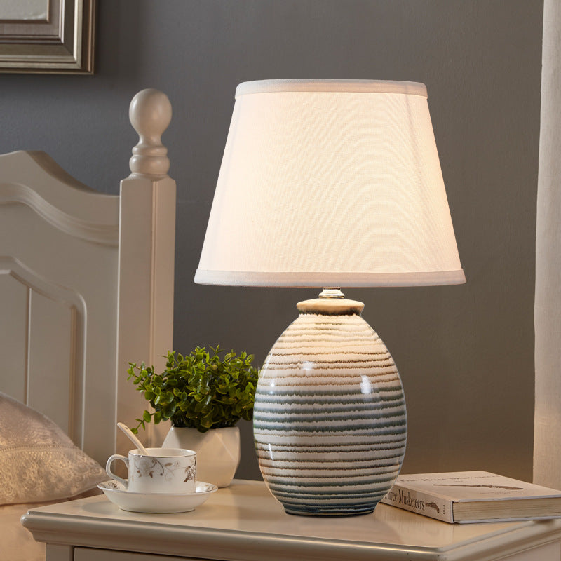 European Minimalist Oval Pot Ceramic Fabric 1-Light Table Lamp