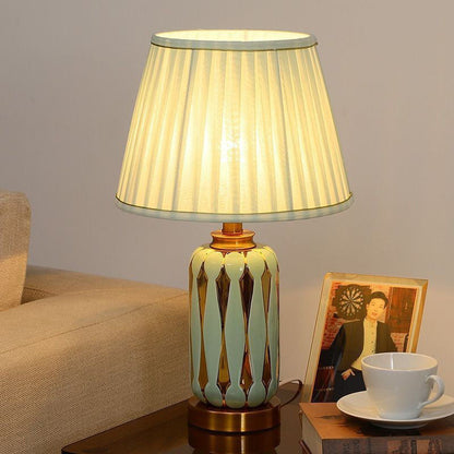 Modern Luxury Trapezoidal Vase Base Ceramic Fabric 1-Light Table Lamp For Bedroom