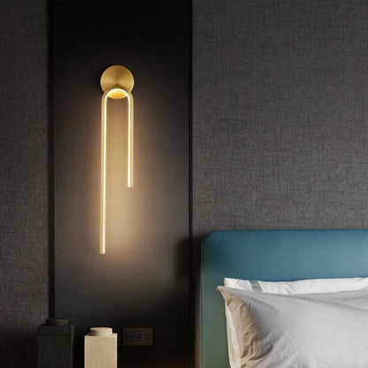 مصباح حائط LED بتصميم عصري بسيط مصنوع من النحاس والألومنيوم بخطاف دائري لغرفة النوم 