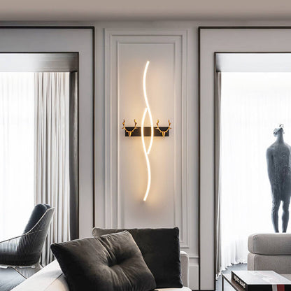 مصباح حائط LED من Nordic Light بتصميم شريطي فاخر منحني على شكل قرن الوعل 