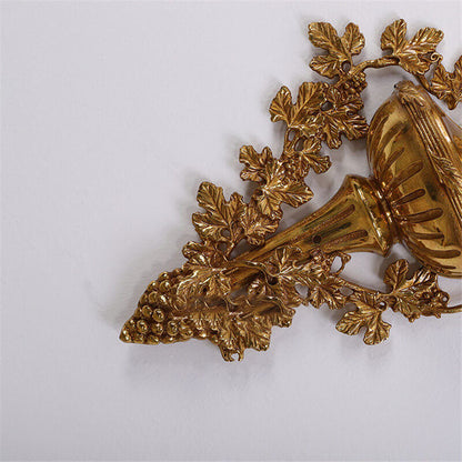 حامل شموع نحاسي أوروبي حديث مزود بمصباحين مثبتين على الحائط 